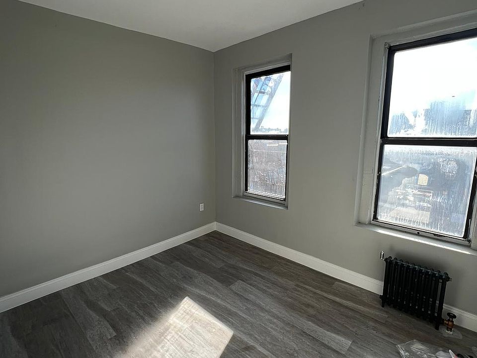 2nd image of 296 E 147th St #17