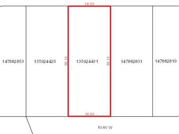 709 10th AVENUE W, Nipawin, SK S0E 1E0