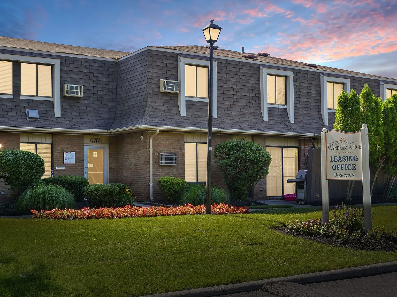 Wyndham Ridge Townhomes — Photo 2