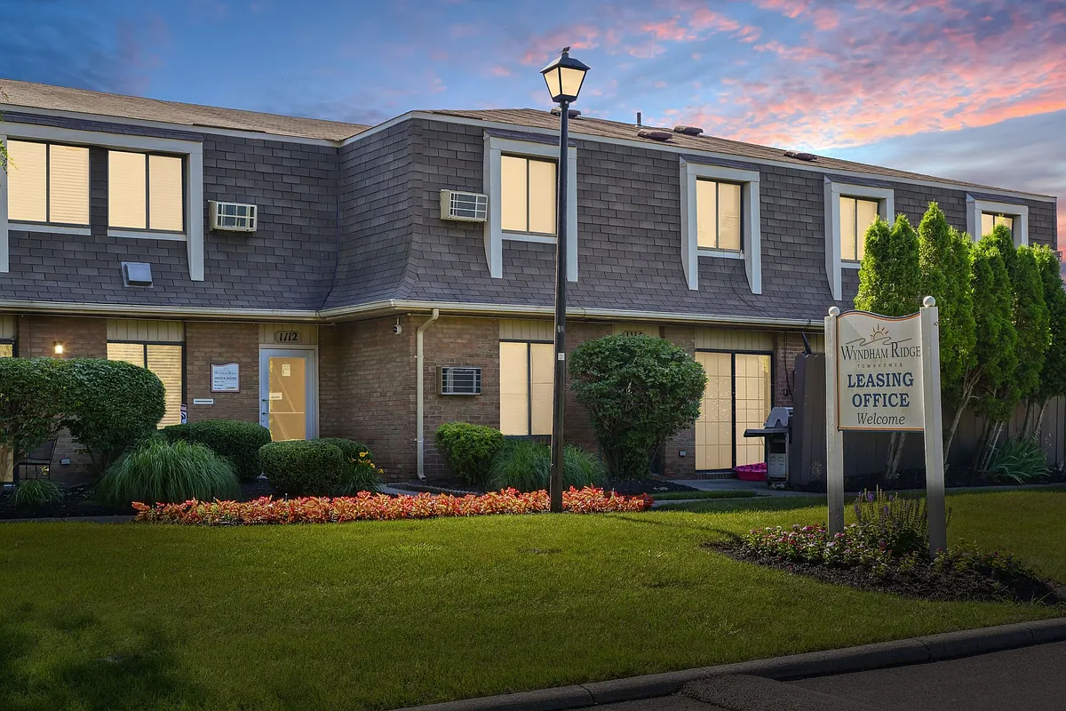 Building Photo - Wyndham Ridge Townhomes