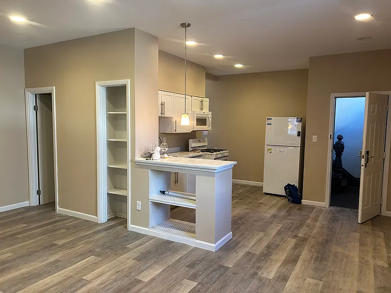 3449 Melwood Ave #1B — Photo 7