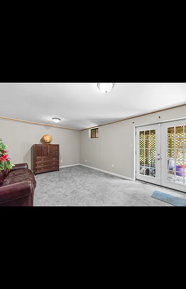 539 Congressional Dr — Photo 7