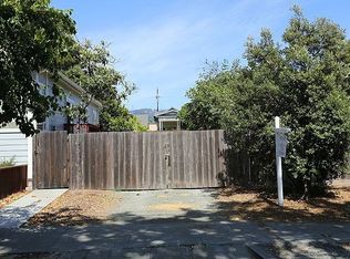 2749 Acton St, Berkeley, CA 94702