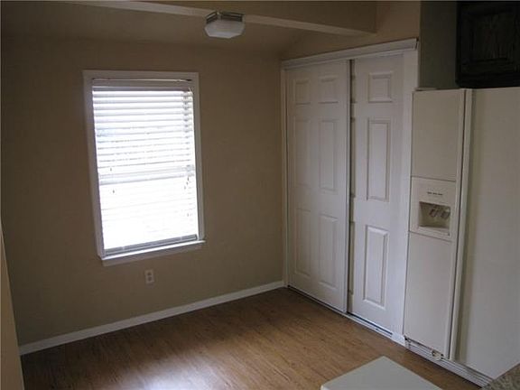 5th image of 2707 Syracuse Dr