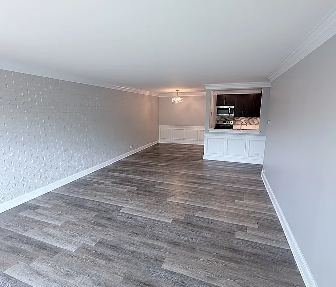 907 Curtiss St #406 — Photo 5