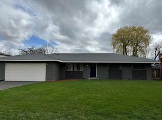 5253 Gatewood Dr, Klamath Falls, OR