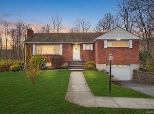 15 Hy Vue Drive, Newburgh, NY
