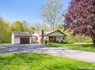 9800 Five Mile Rd NE, Ada, MI 49301