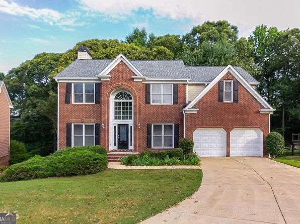 1714 Lake Heights Cir, Dacula, GA 30019
