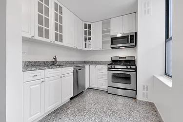 Rented by Cooper & Cooper Real Estate