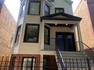 2934 N Avers Ave #2, Chicago, IL 60618