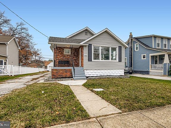 5th image of 3104 Dubois Ave