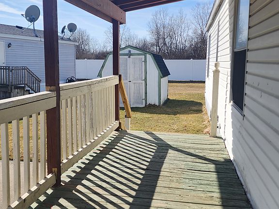 3rd image of 1059 Wheatridge Ct
