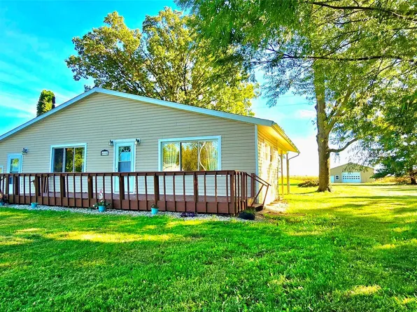 4000 E Frost Rd, Webberville, MI 48892