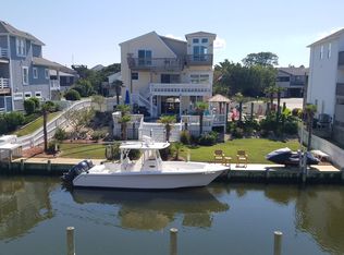 206 W Albacore Dr, Nags Head, NC 27959