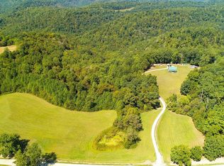 2065 Cobhill Rd, Irvine, KY 40336