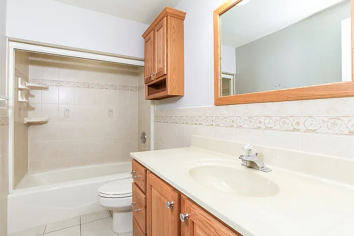 4980 Riverwatch Dr — Photo 9