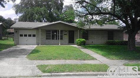 1st image of 427 Senova Dr