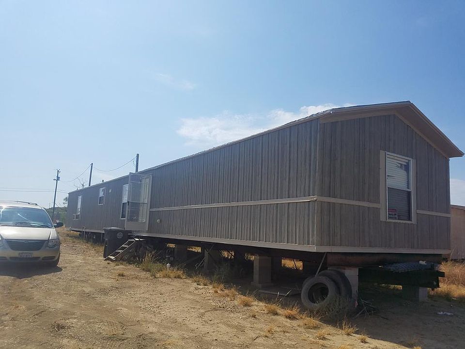 1st image of 317 Canal Dr