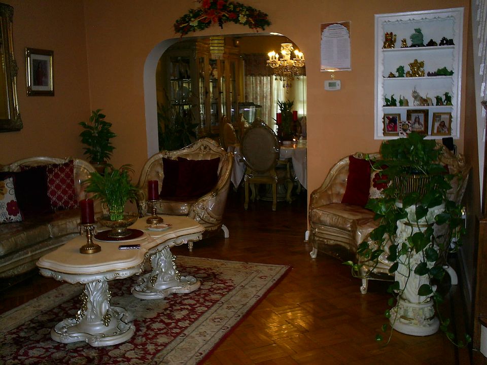 1st image of 90-00 179 Street