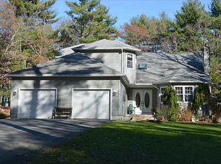 6 Bestwick Trl, Coventry, RI 02816