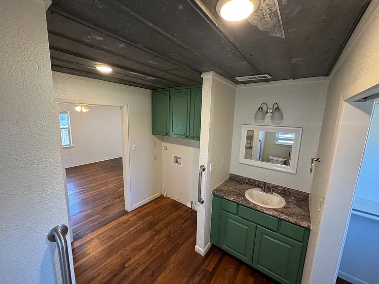 5708 Bolm Rd — Photo 8