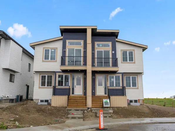 196 SW Saddlelake Mnr NE, Calgary, AB T3J 2L5