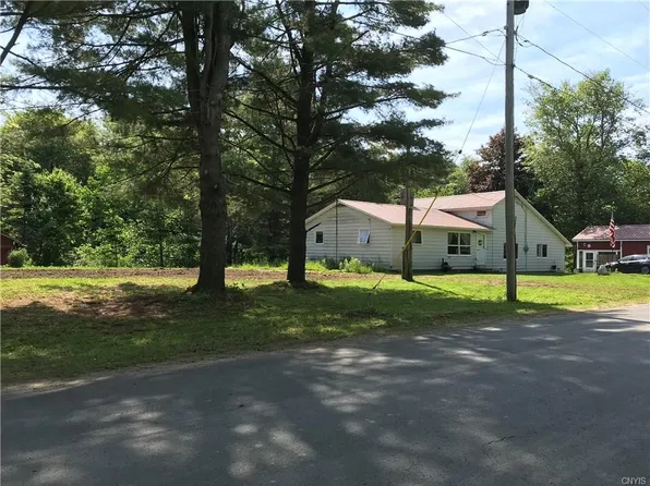 202 Fravor Rd, Mexico, NY 13114