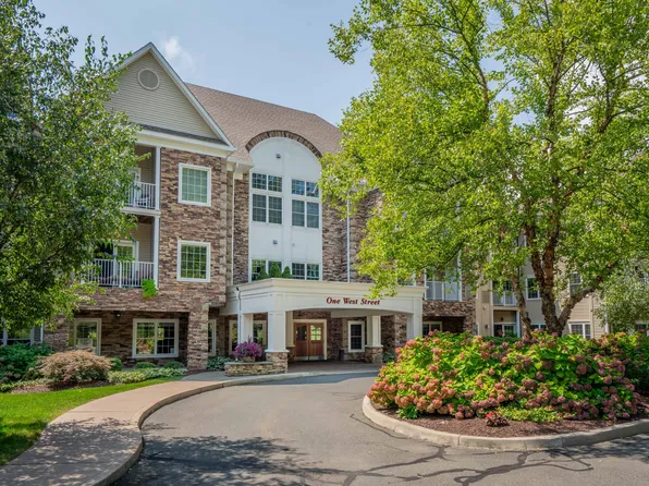 1 West Street #306, Simsbury, CT 06070