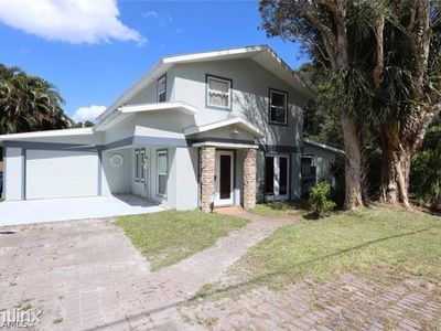 7151 Carousel Ln, Fort Myers, FL, 33966
