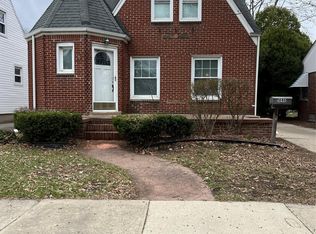 1646 21st St, Wyandotte, MI 48192