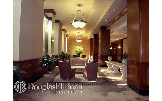 Rented by Douglas Elliman | media 24