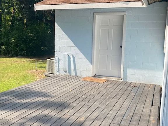 3rd image of 2601 19th Ave