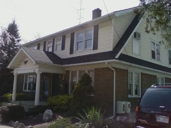 524 S Michigan Ave, Howell, MI 48843
