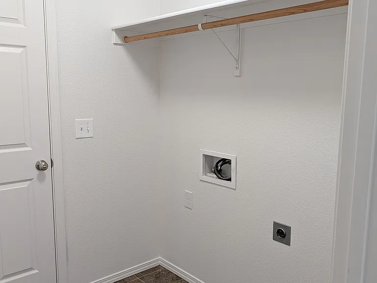 5320 Dynasty Ave — Photo 9