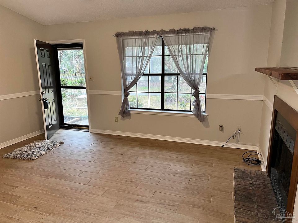 9345 Chisholm Rd Pensacola FL Zillow