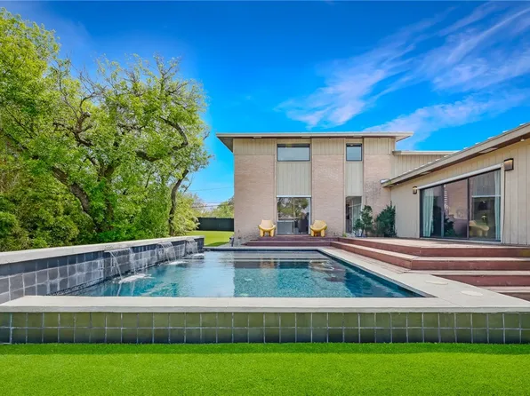 225 Chenoweth Dr, Corpus Christi, TX 78404