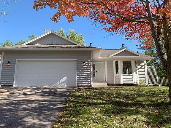 Rental available 11/1/23. Great home in quiet Delano neighborhood.