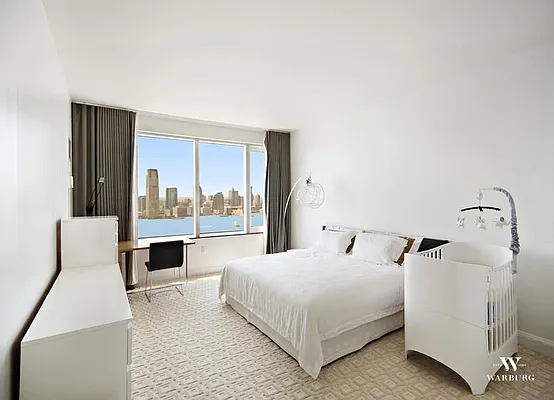 Rented by Warburg | media 55