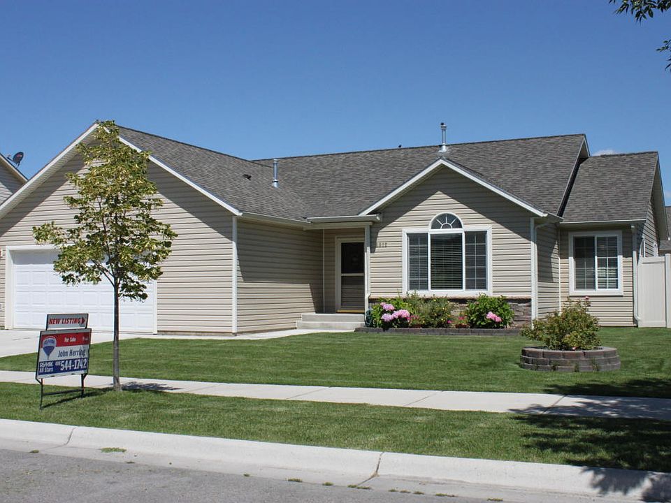 1st image of 3912 Melrose Pl