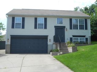 10411 Berry Path Ct, Florence, KY 41042