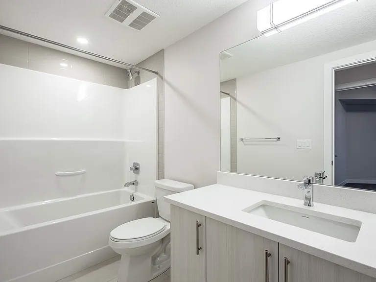 5112 Elbow Dr SW — Photo 25