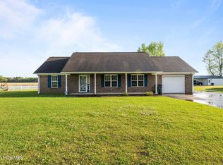 413 Wyse Fork Rd, Trenton, NC 28585