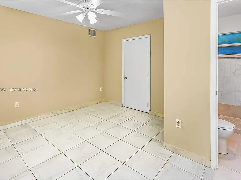 1015 Cortez St — Photo 21