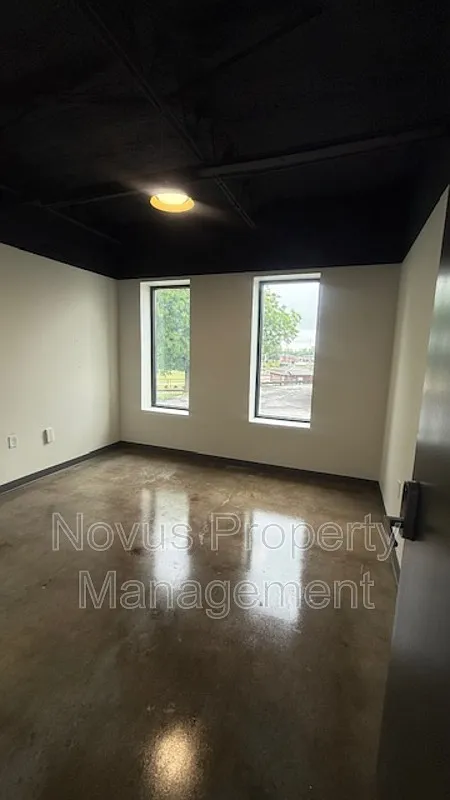 Studio, 202 sqft, $625 — Photo 2
