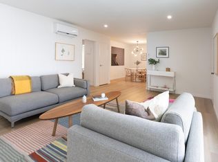 11921 Weddington St APT 207, Valley Village, CA 91607