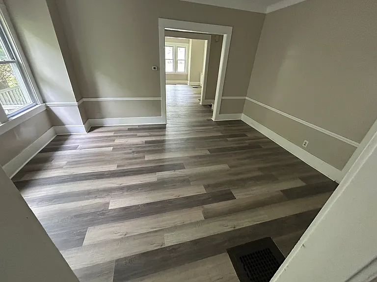 84 Canterbury Rd — Photo 7