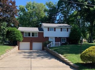2391 Saddle Dr, Allison Park, PA