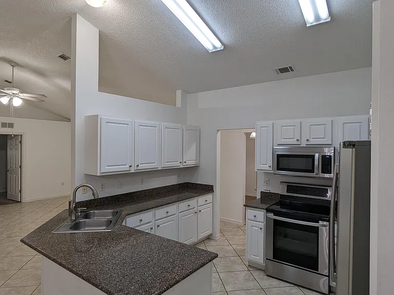 3892 Mesa Rd — Photo 21