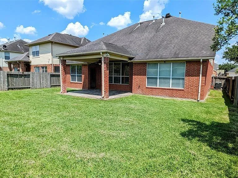 20909 Springport Ct — Photo 33